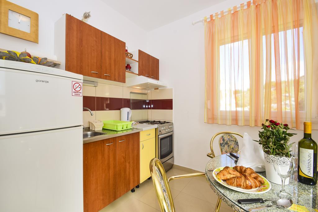 Amadrian Apartments Šibenik Cameră foto